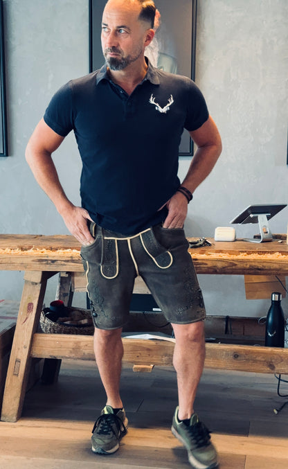 Hirsch-Lederhose „Heimat im Herz“